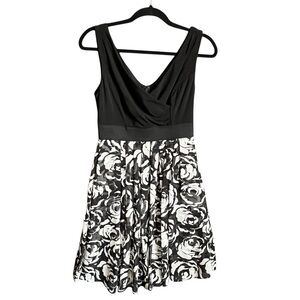 White House Black Market Black Fit & Flare Sleeveless Floral Print Dress